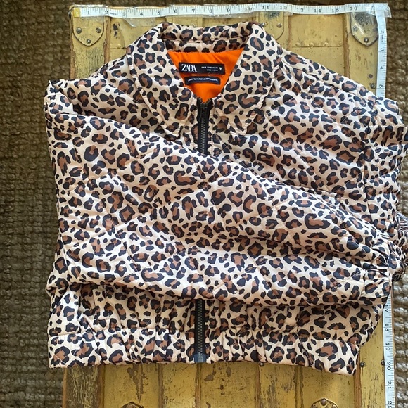 ZARA LEOPARD CROP PUFFER JACKET CROP PUFFER MOTO COAT ANIMAL PRINT FULL ZIP S - Picture 5 of 16